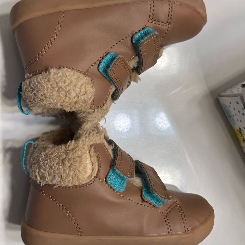 Cozy Tan Kids Boots with Teal Highlights